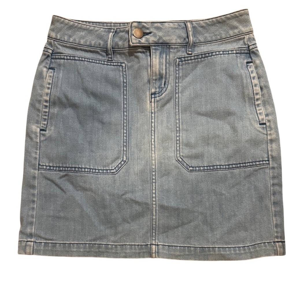 LOFT Light Blue Denim Mini Skirt Size 4 women’s bottom jeans casual